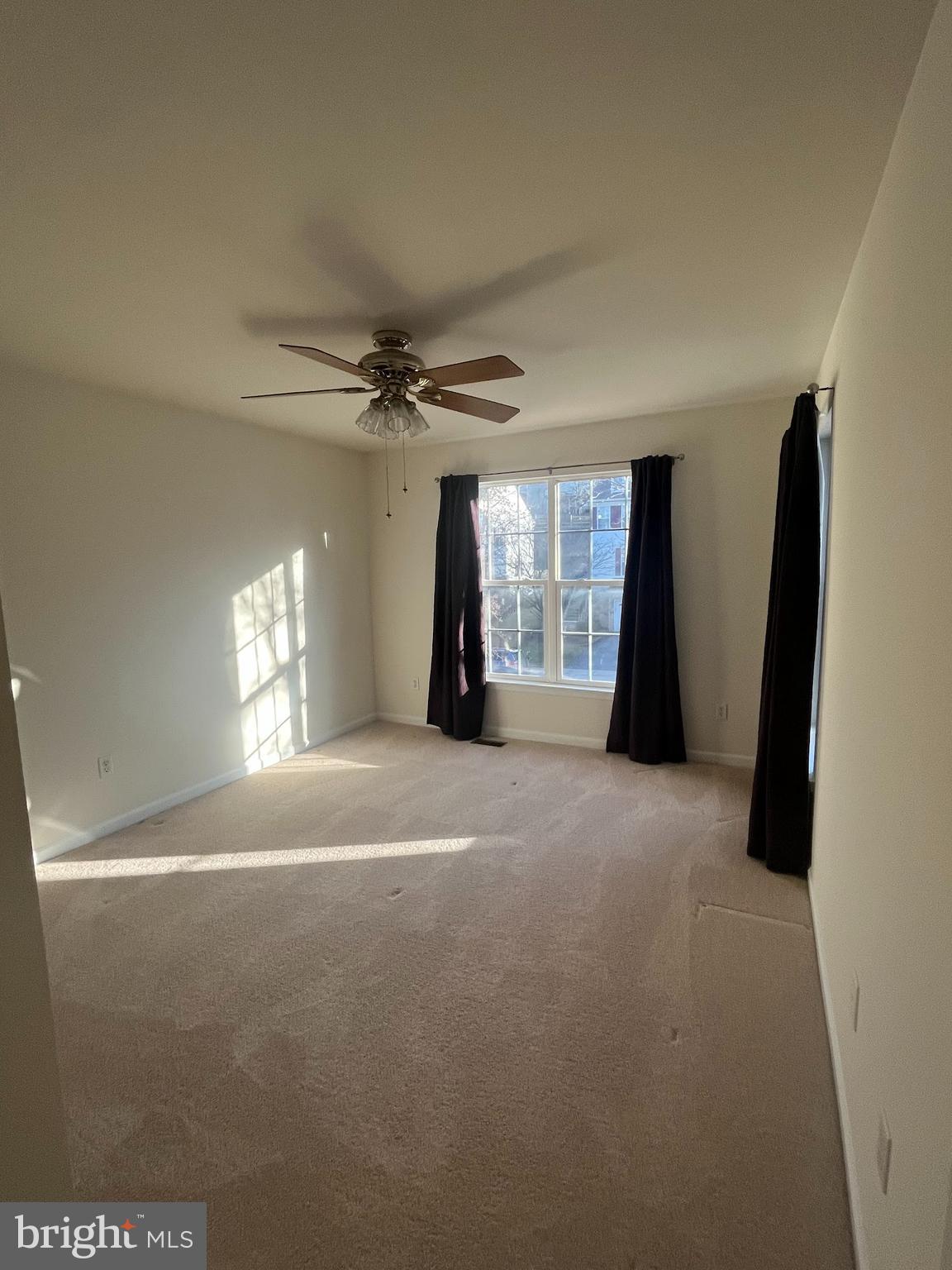 WHITELAND WOODS - Residential Lease