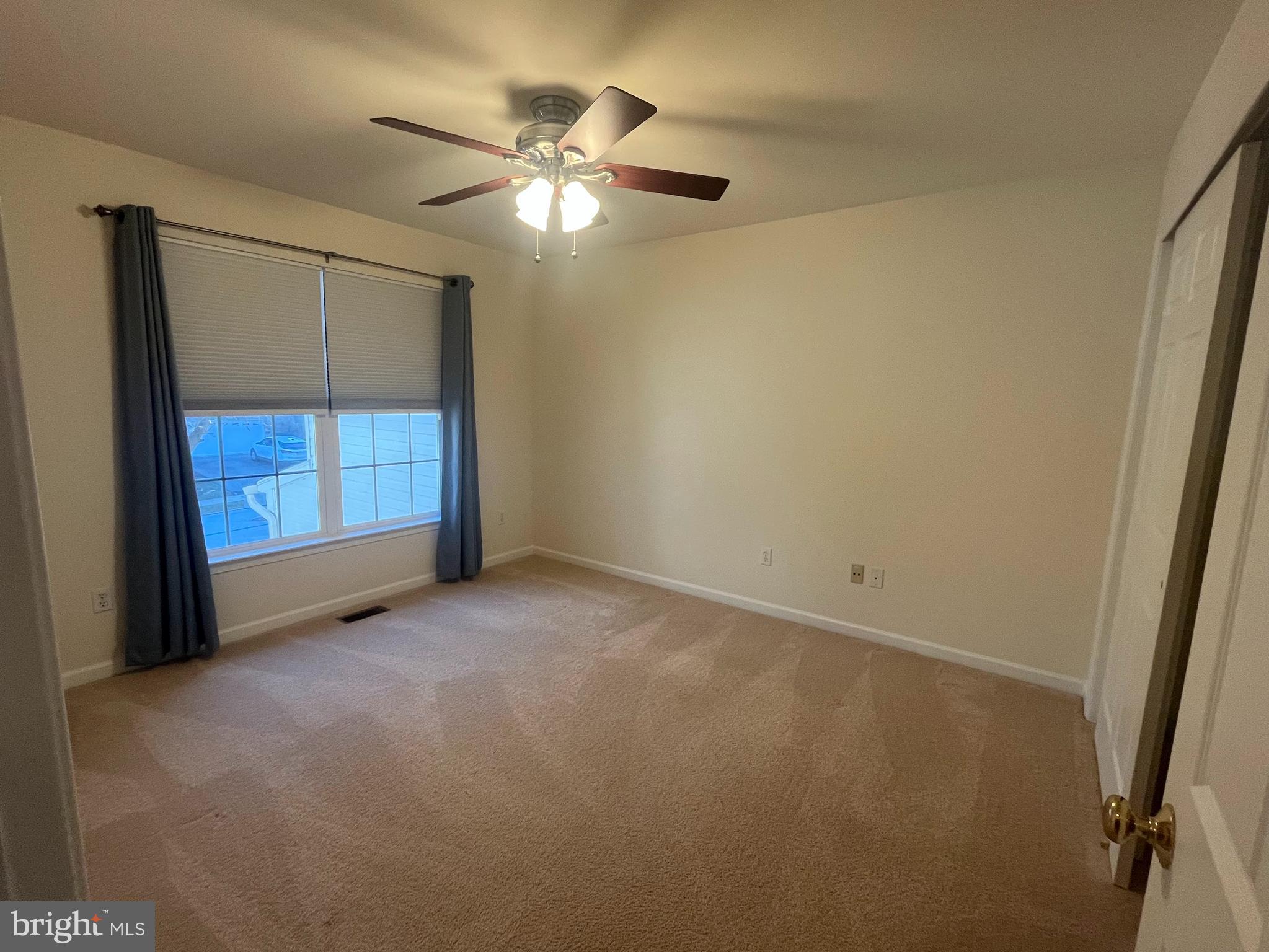 WHITELAND WOODS - Residential Lease