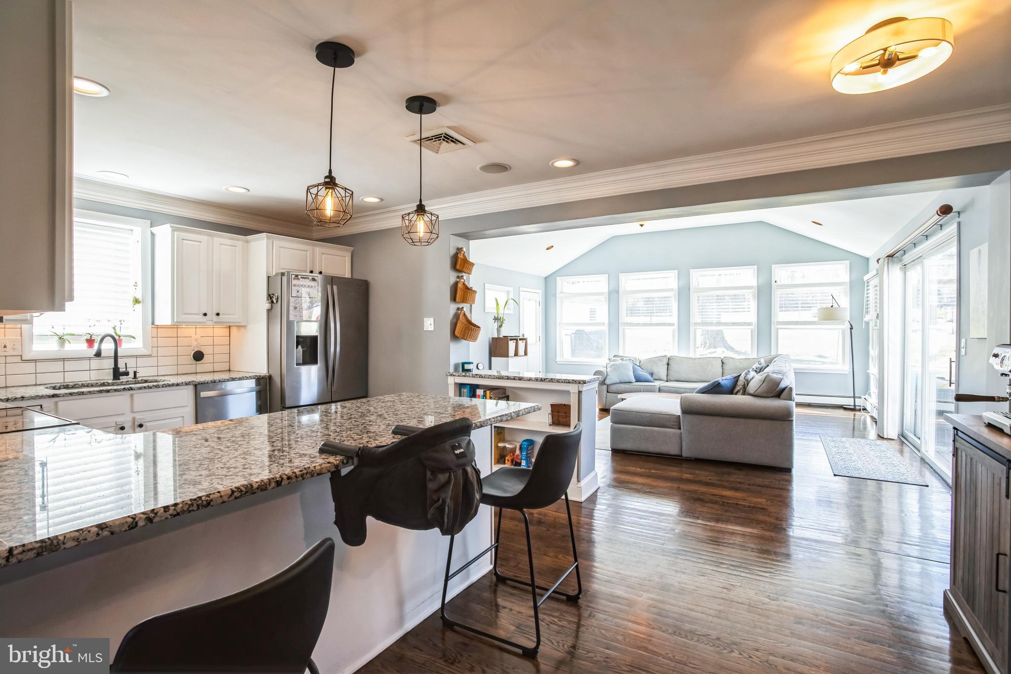 CHURCHVILLE MANOR - Residential