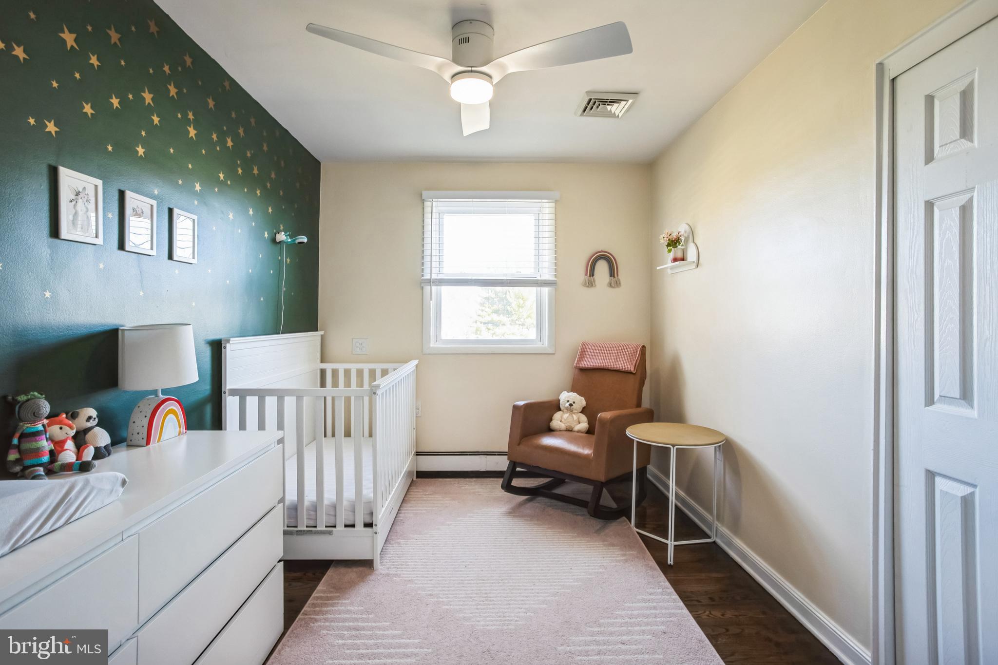 CHURCHVILLE MANOR - Residential