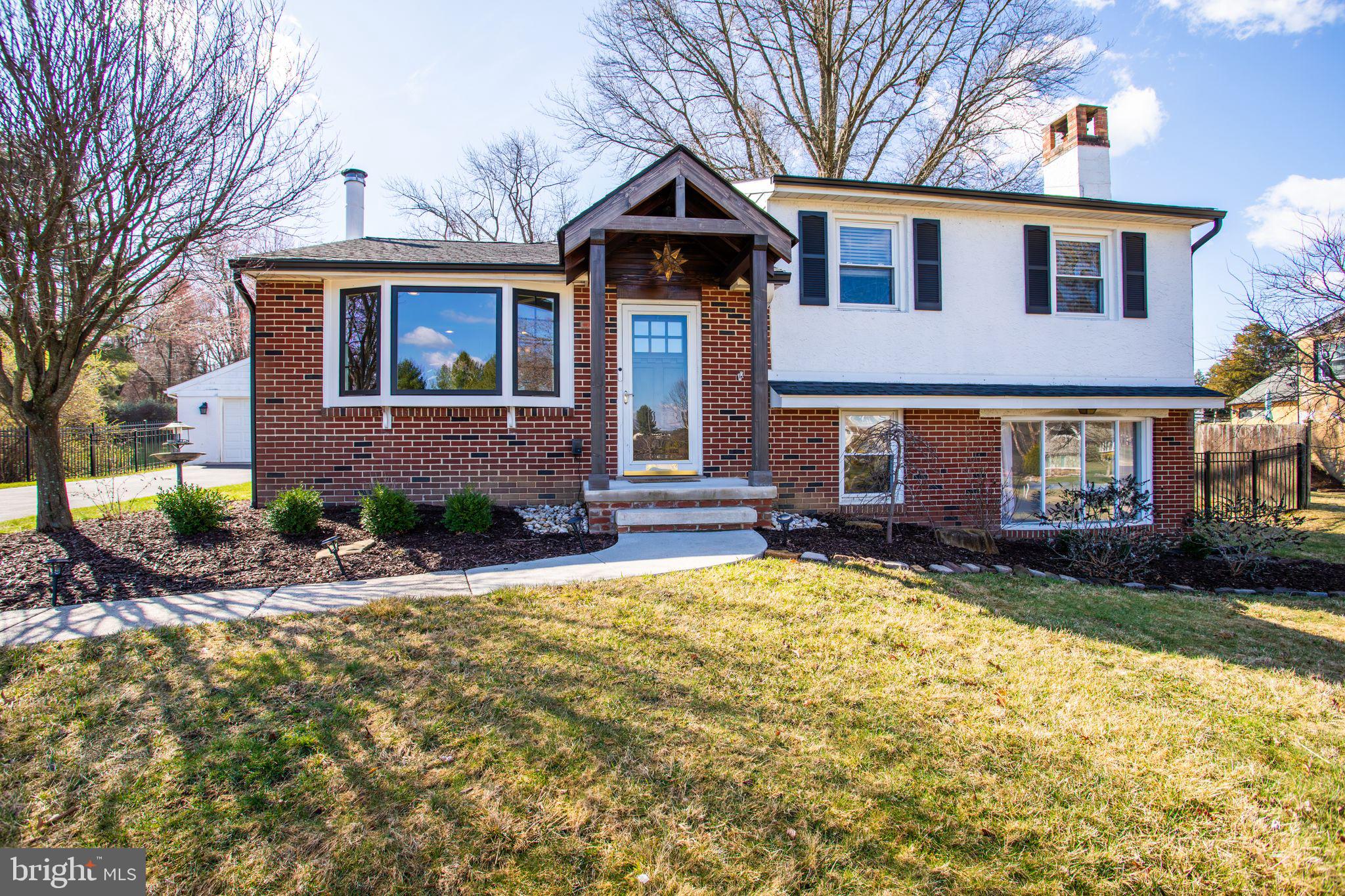 CHURCHVILLE MANOR - Residential