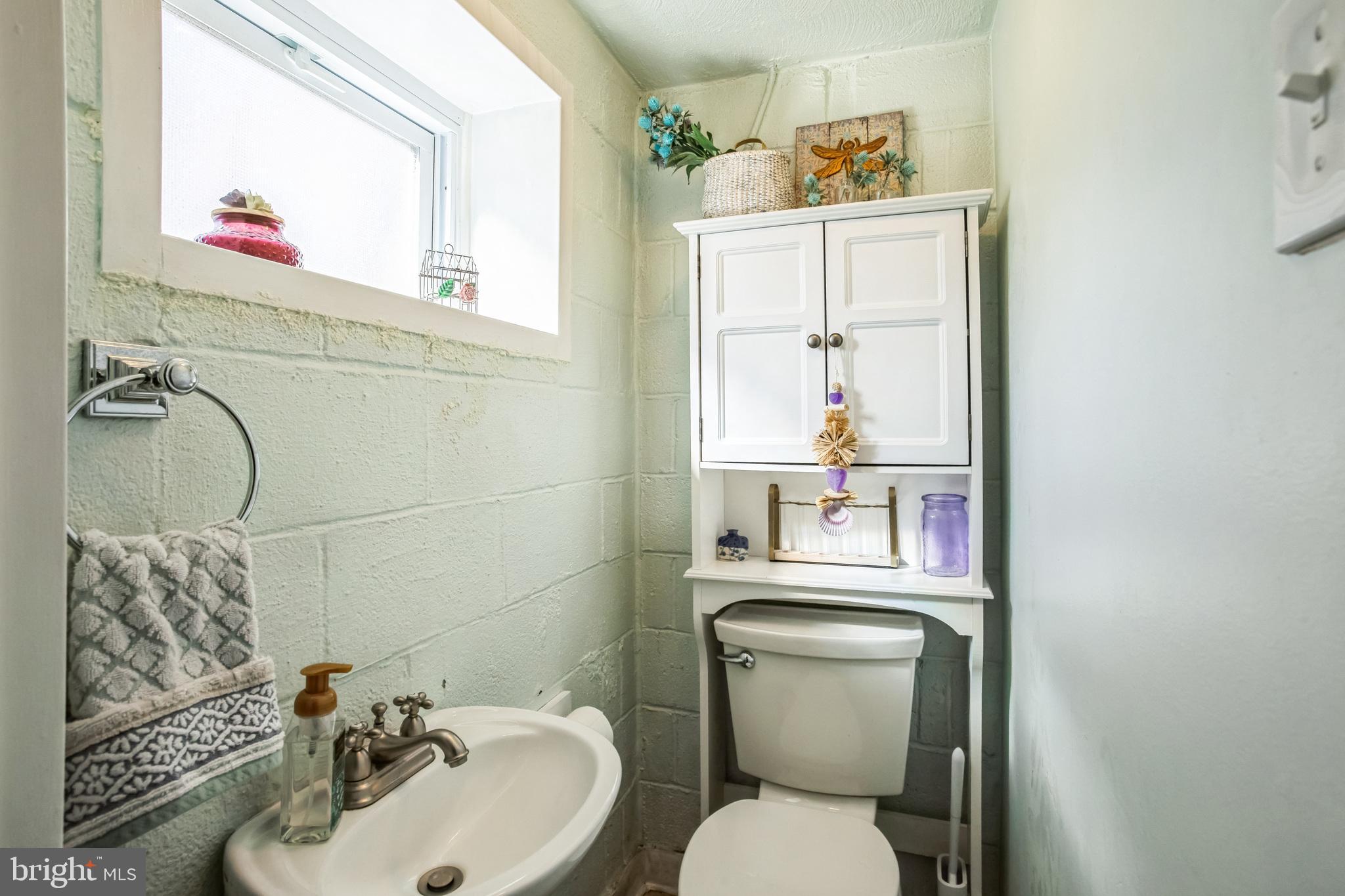 CHURCHVILLE MANOR - Residential