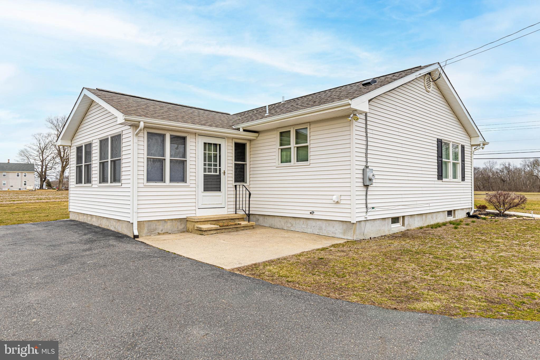 413 RED LION ROAD