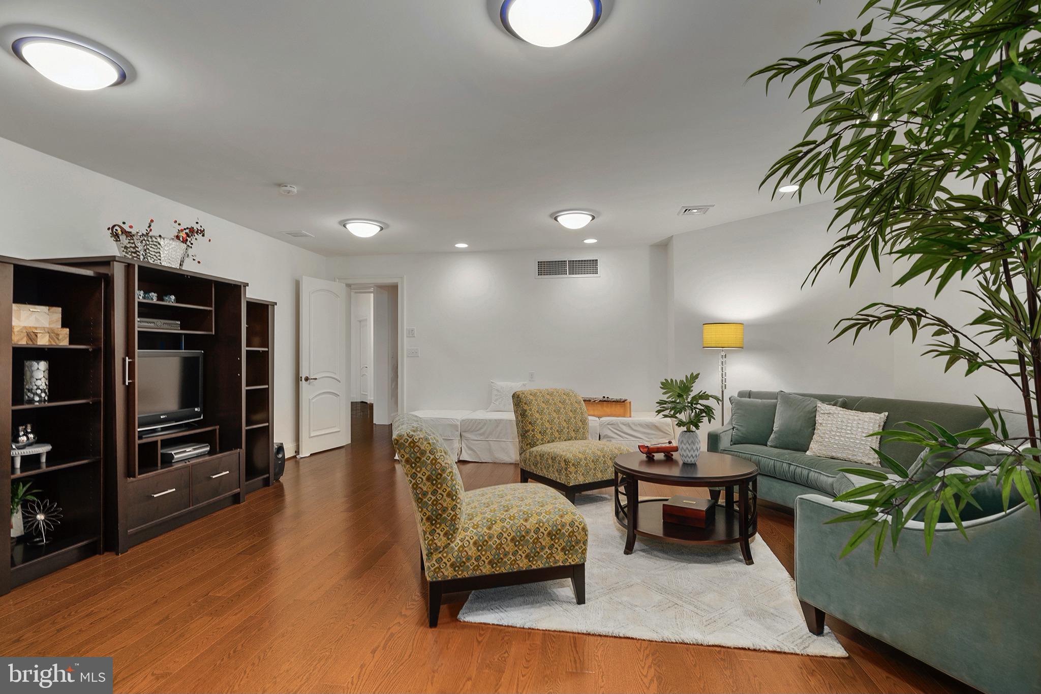 CHESAPEAKE CITY - Residential