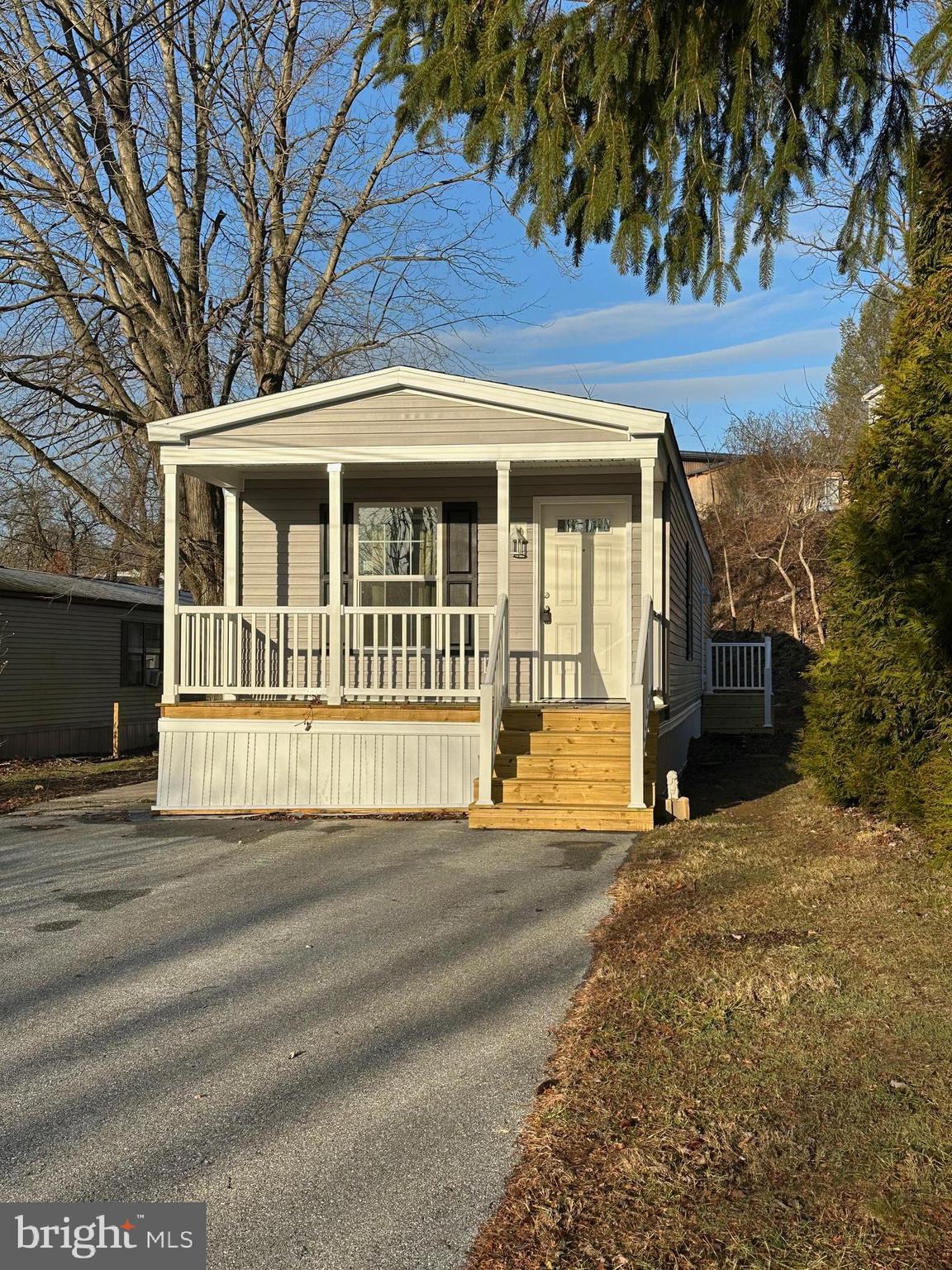 COATESVILLE - Residential