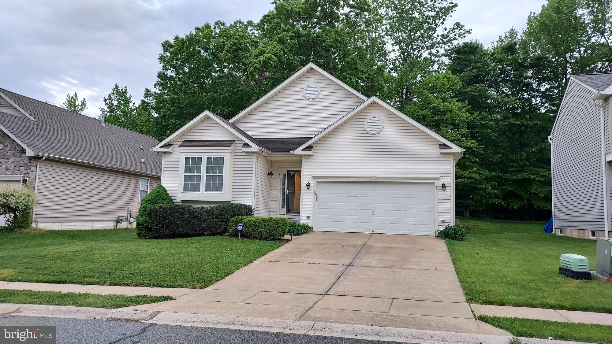 PATRIOTS GLEN - Residential