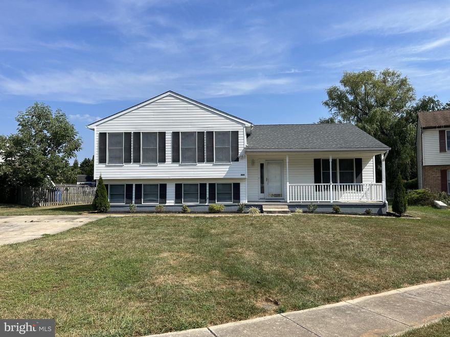 Welcome home to Brentwood Park. 3 bedrooms upstairs, boasting a primary en-suite with walk in closet, optional 4th bedroom/office/den downstairs. 2 full bathrooms upstairs, half bathroom downstairs. Living room & family room, separate dining room & eat in kitchen. Beautiful deck outback to enjoy the fall weather. New paint & flooring on the main and upper floors. Apply online with RentSpree. Contact Listing Agent for more information.