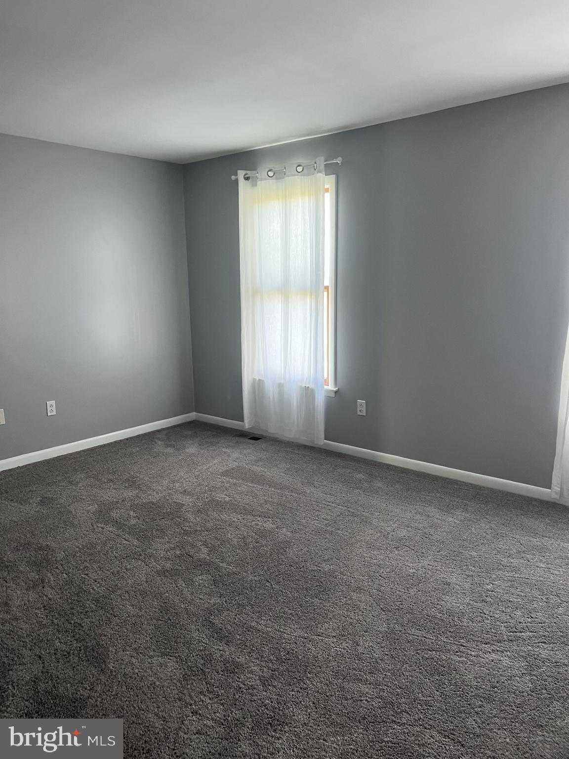 BRENTWOOD PARK - Residential Lease