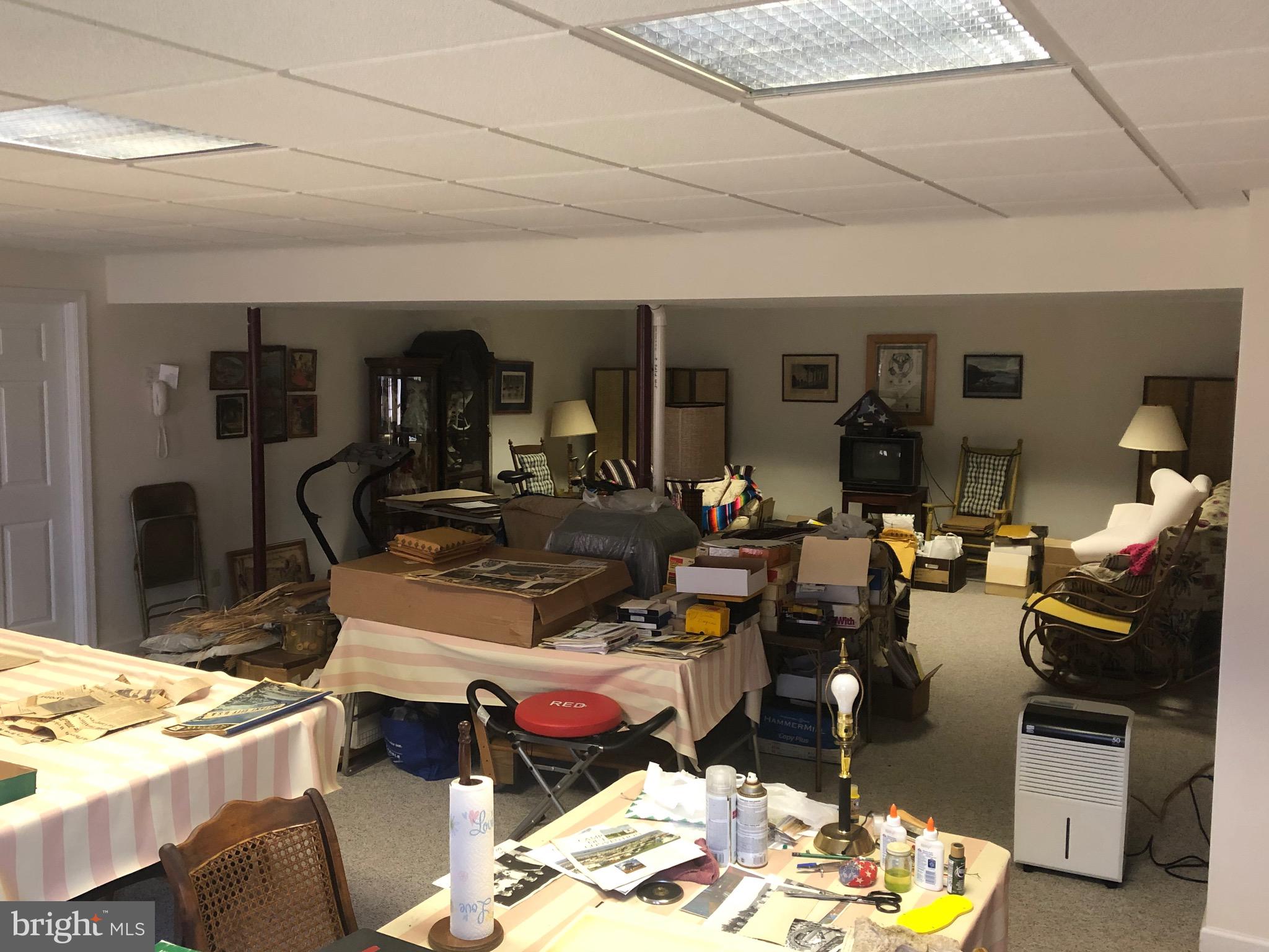 NEIGHBORHOOD - Residential