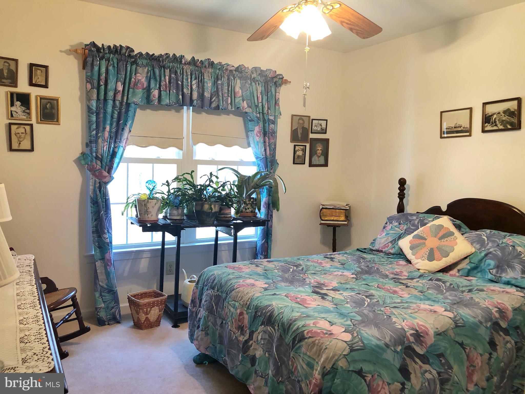 NEIGHBORHOOD - Residential