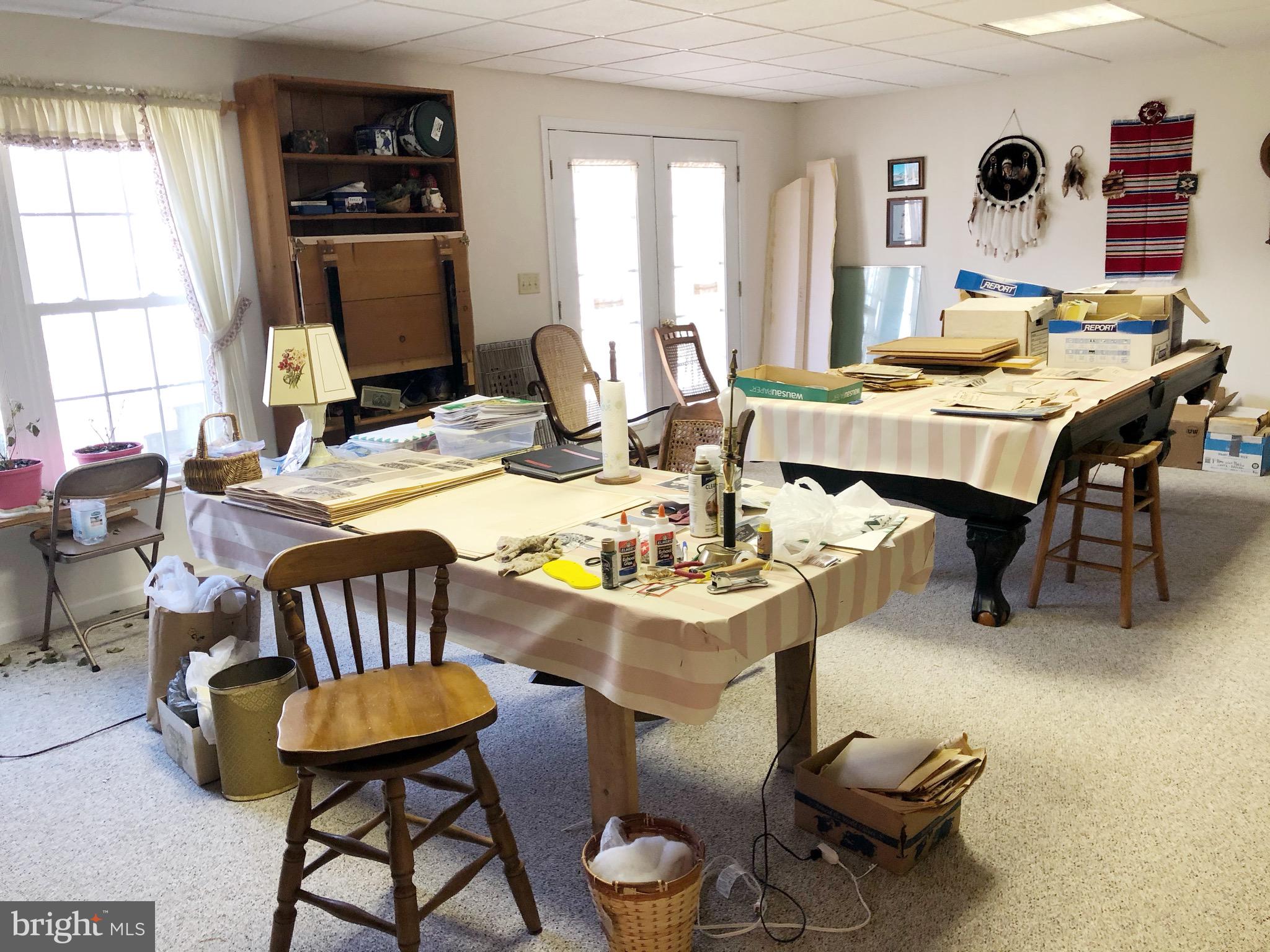 NEIGHBORHOOD - Residential