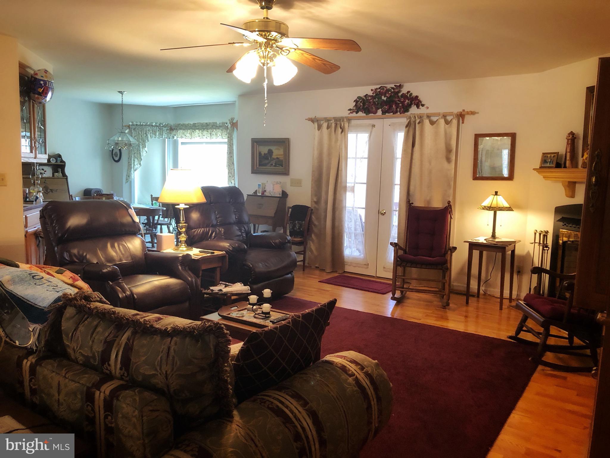 NEIGHBORHOOD - Residential