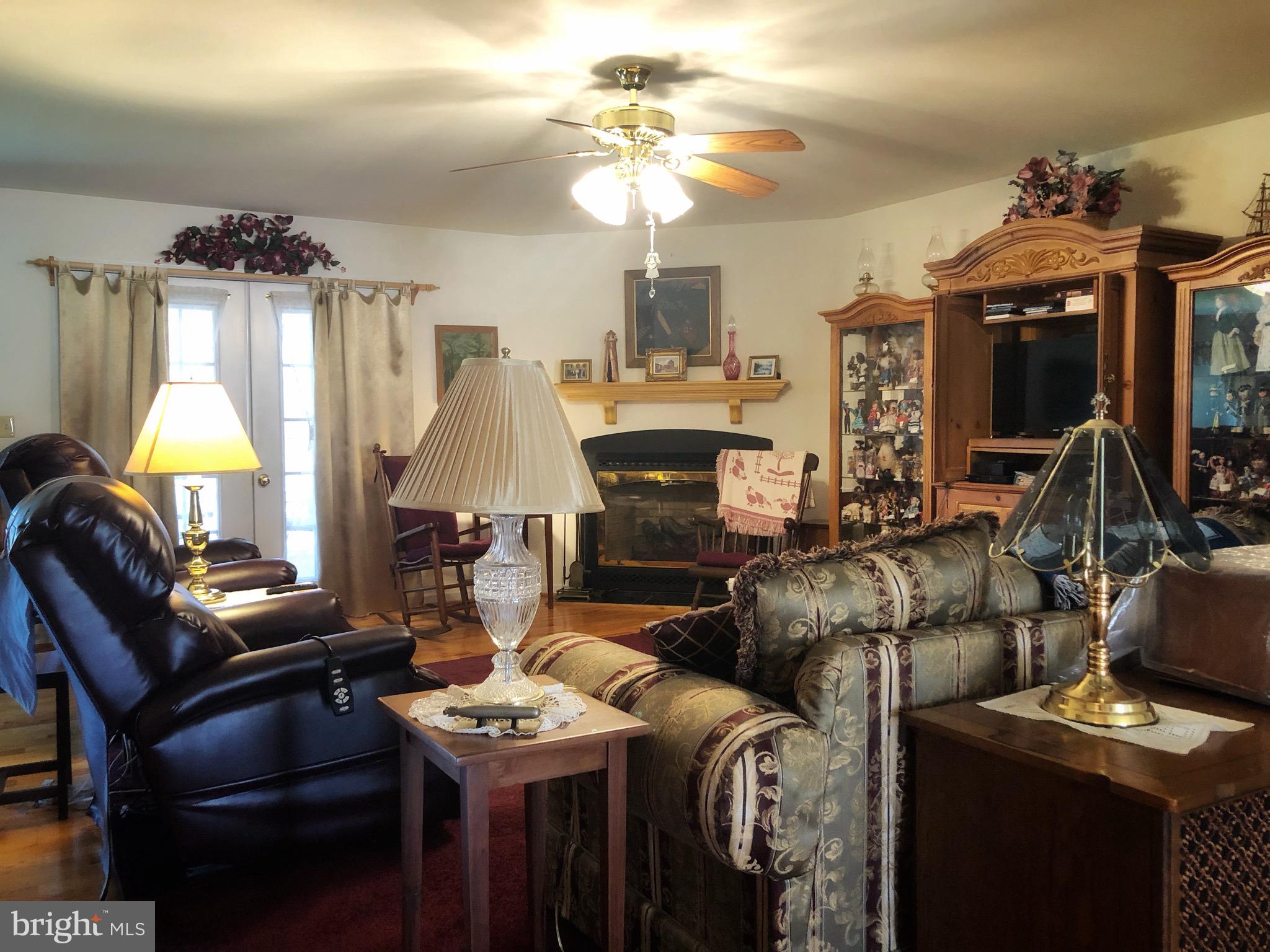 NEIGHBORHOOD - Residential