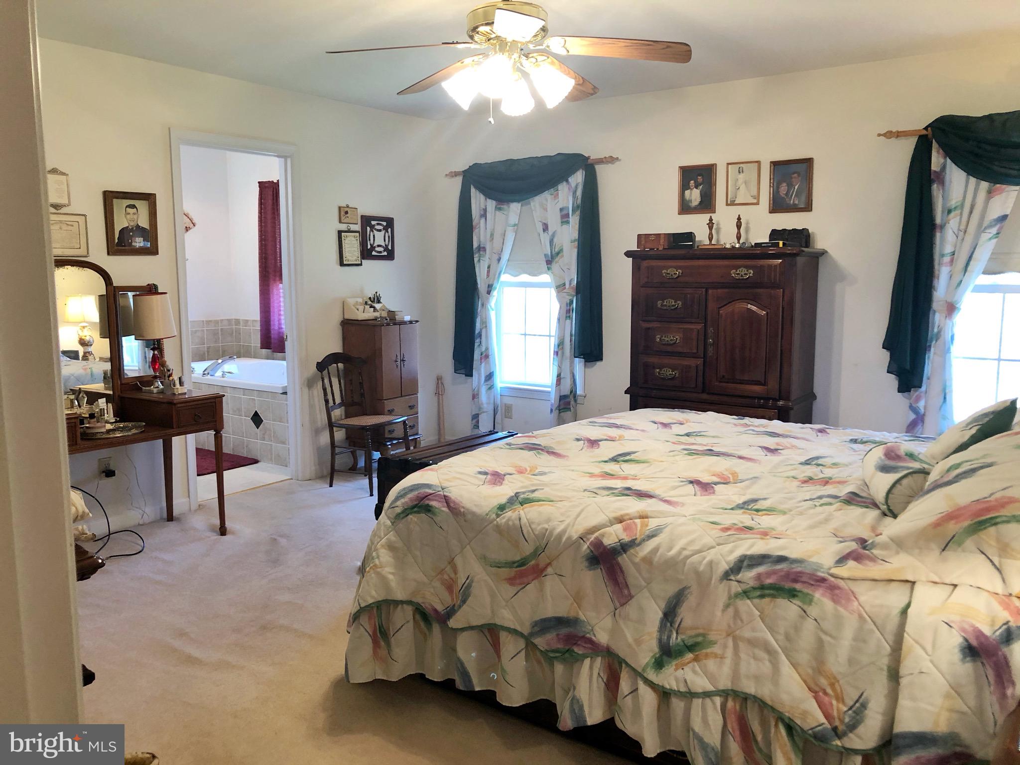 NEIGHBORHOOD - Residential