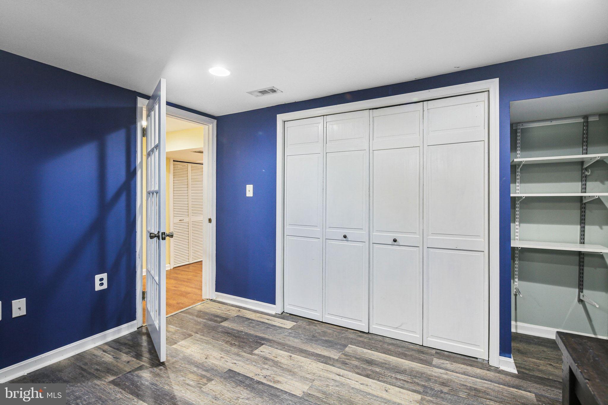 SHERRY RIDGE - Residential