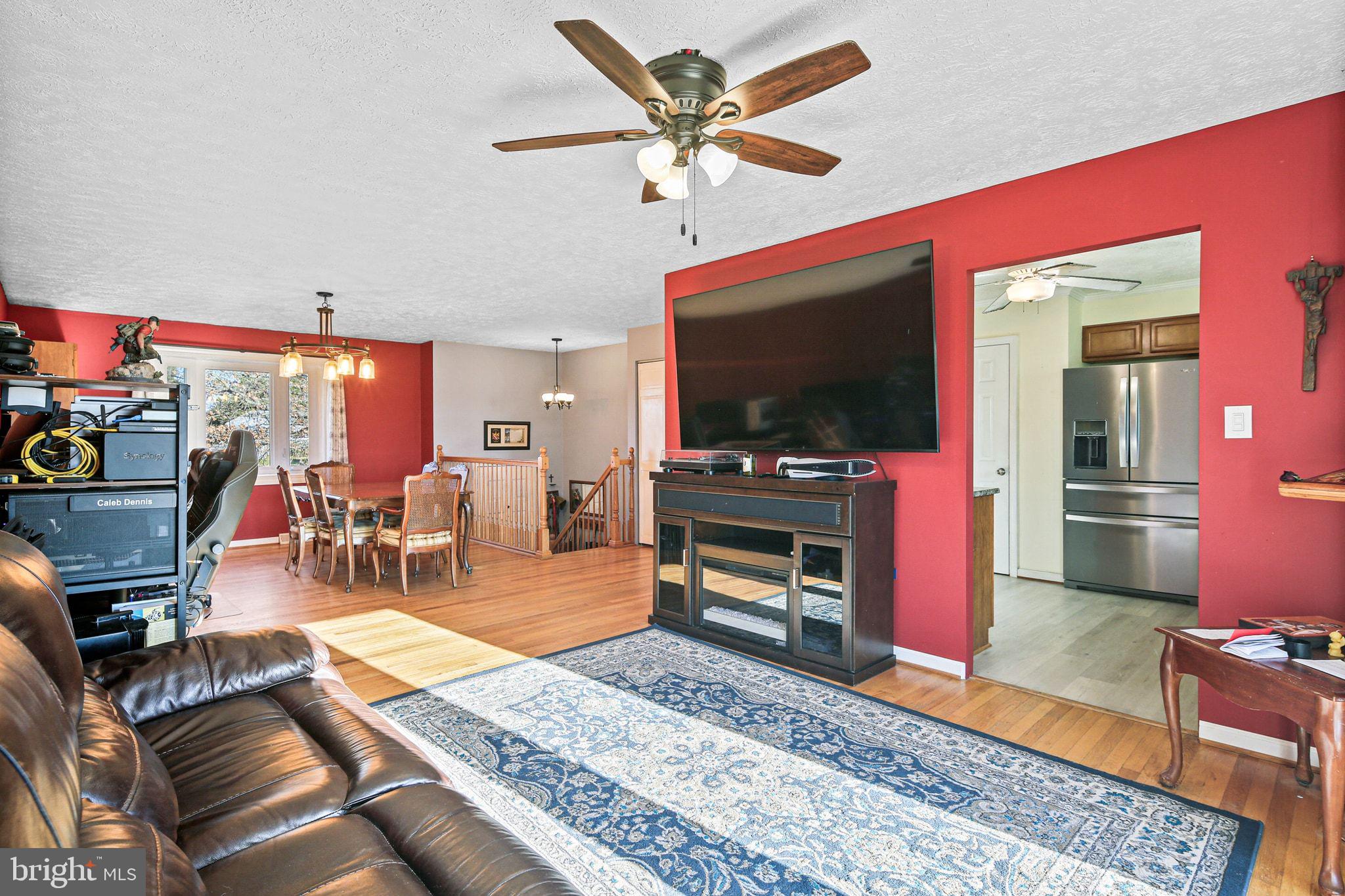 SHERRY RIDGE - Residential