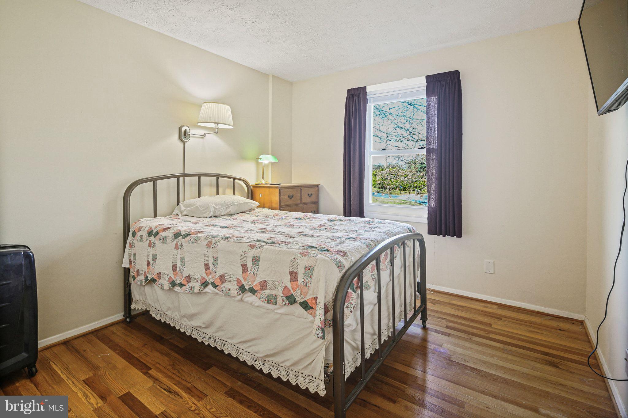 SHERRY RIDGE - Residential