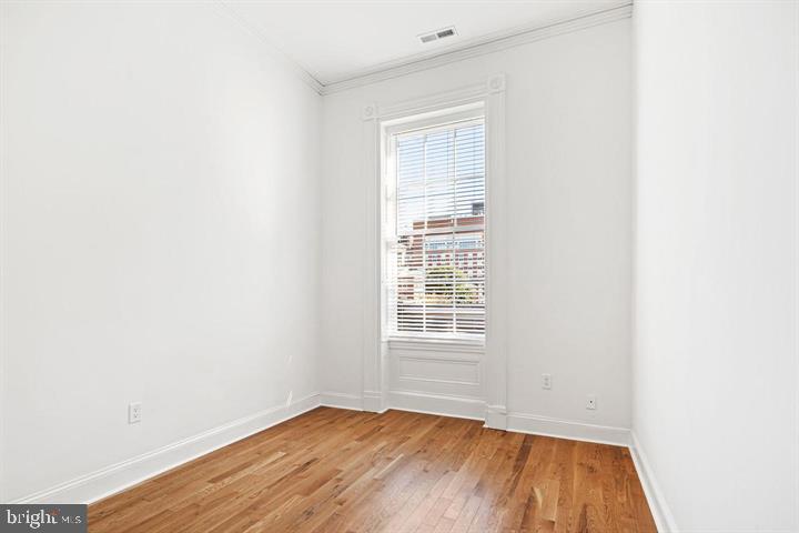 WASHINGTON SQ WEST - Residential