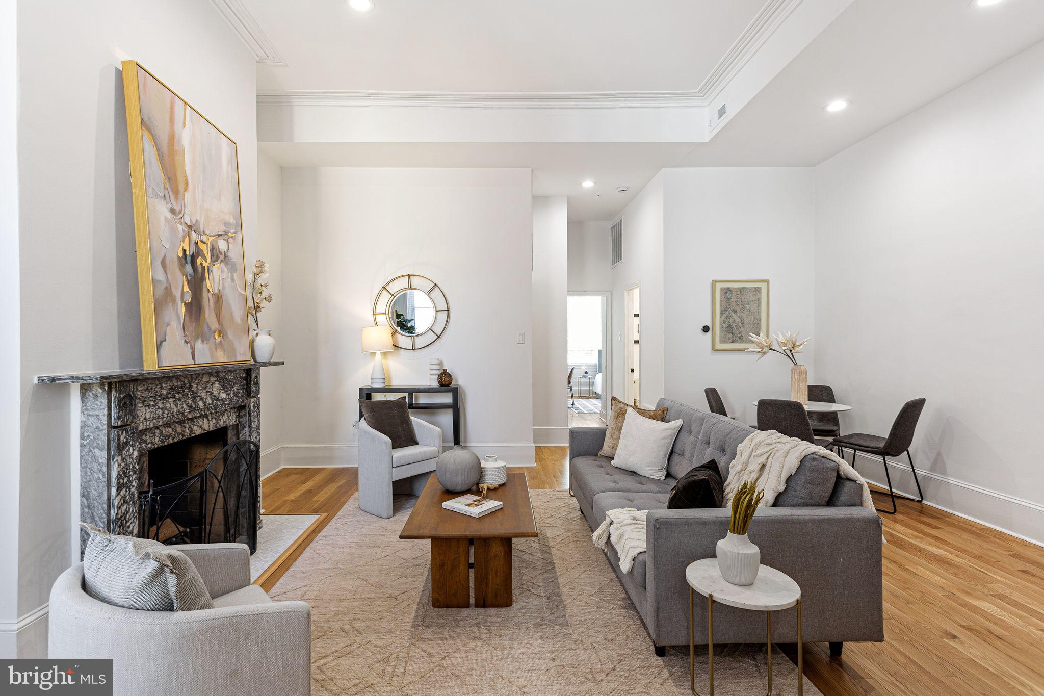 WASHINGTON SQ WEST - Residential