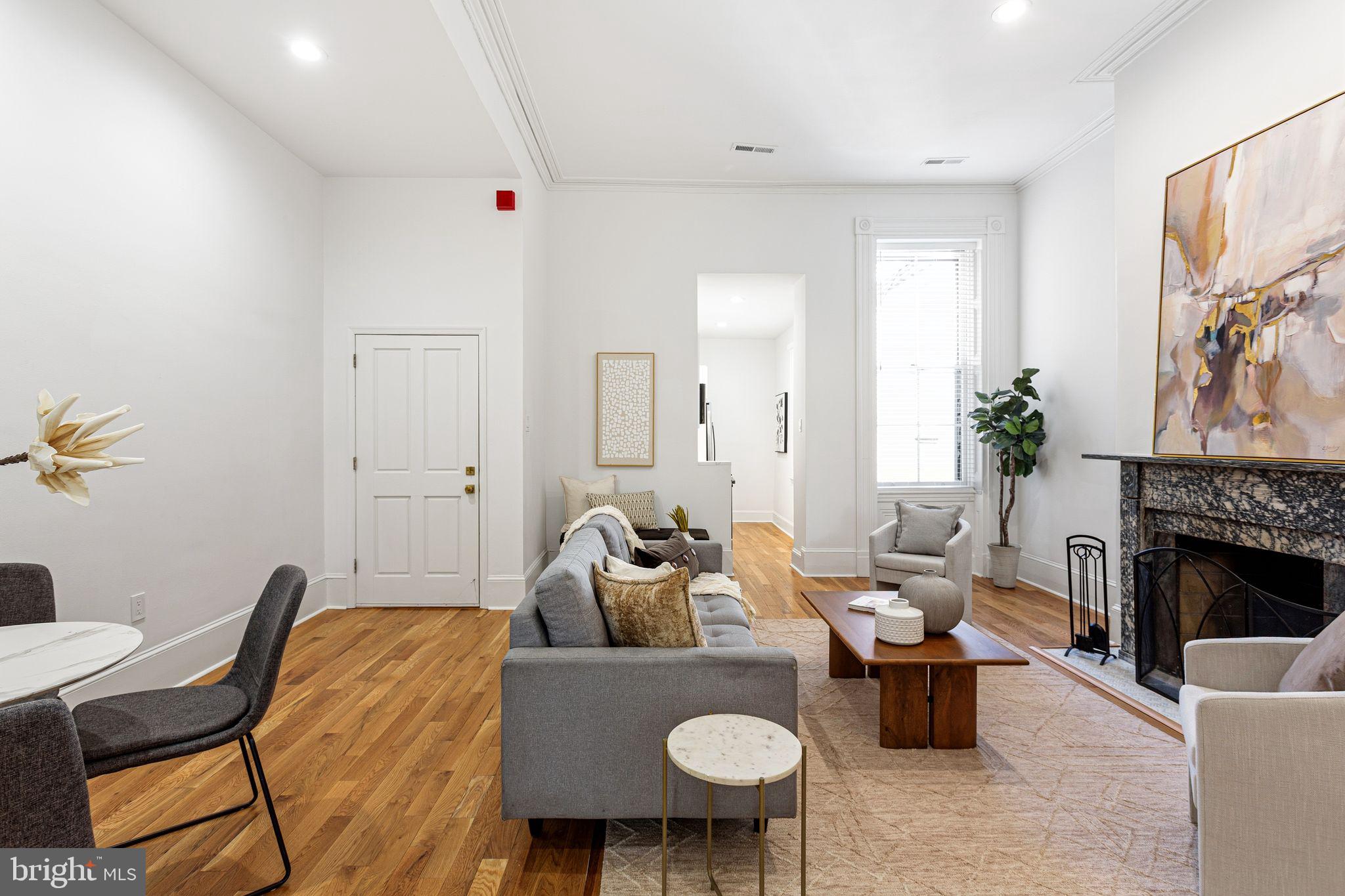 WASHINGTON SQ WEST - Residential