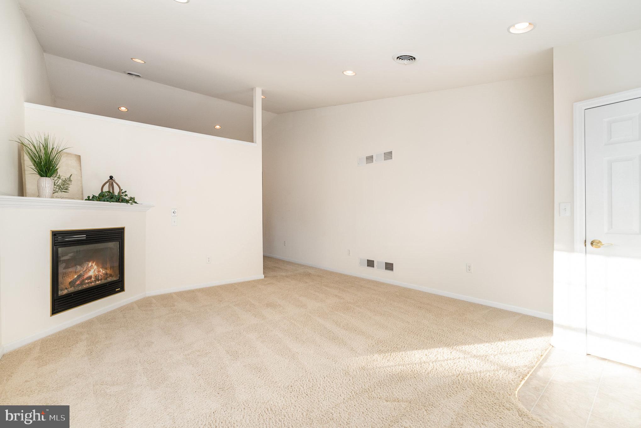 BENT CREEK CROSSING - Residential