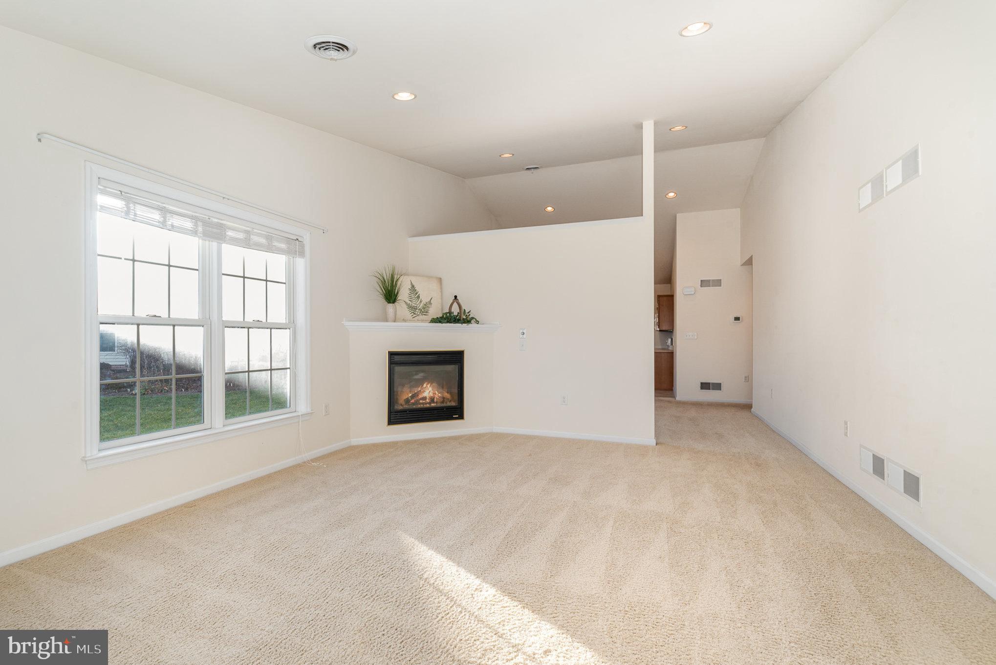 BENT CREEK CROSSING - Residential