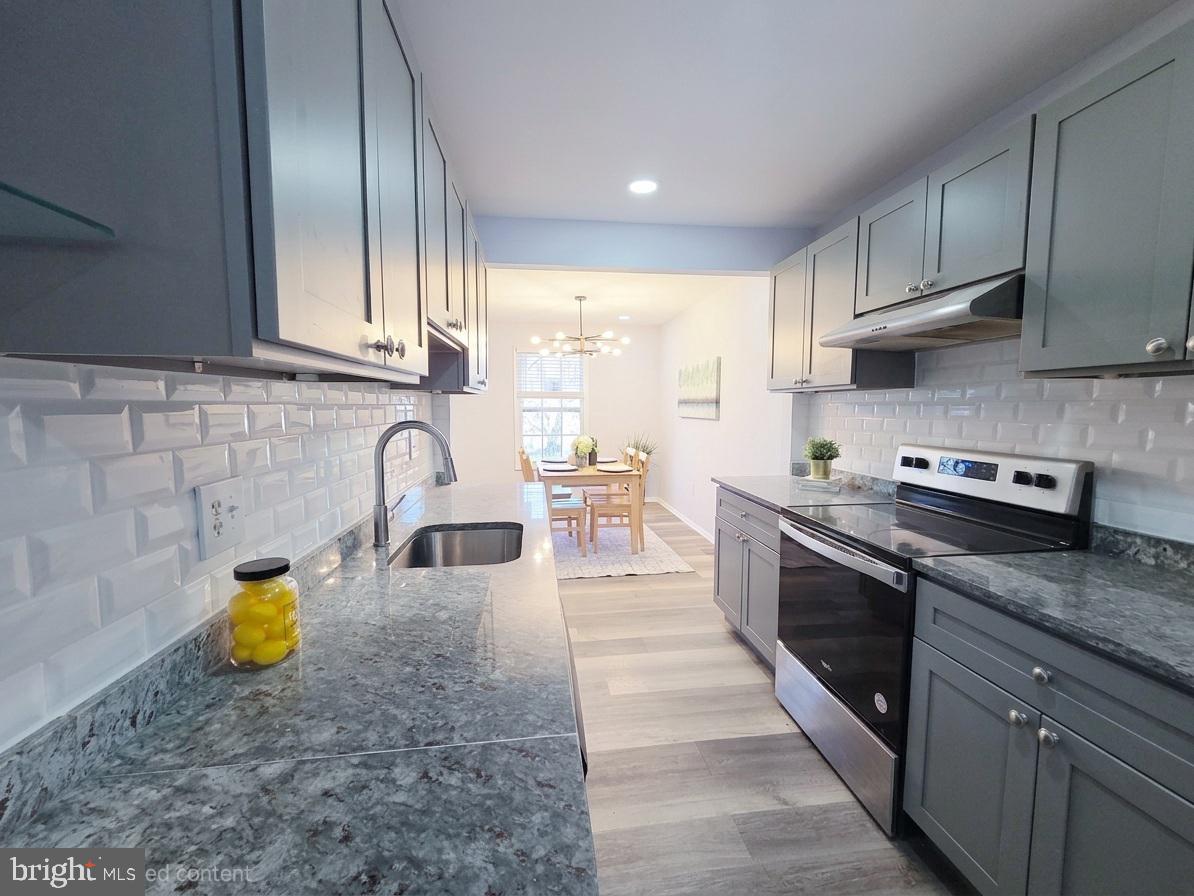 BRIAR VILLAGE PLAT 1 - Residential