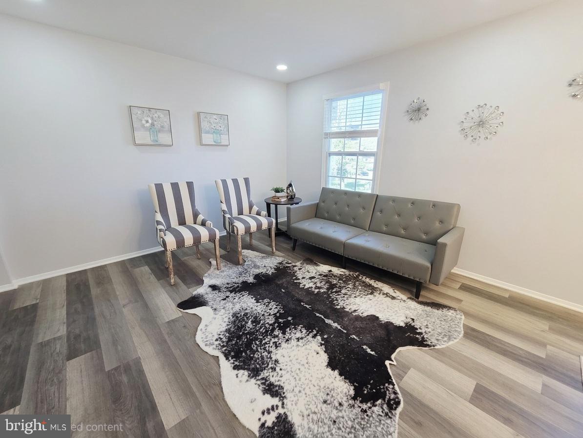 BRIAR VILLAGE PLAT 1 - Residential