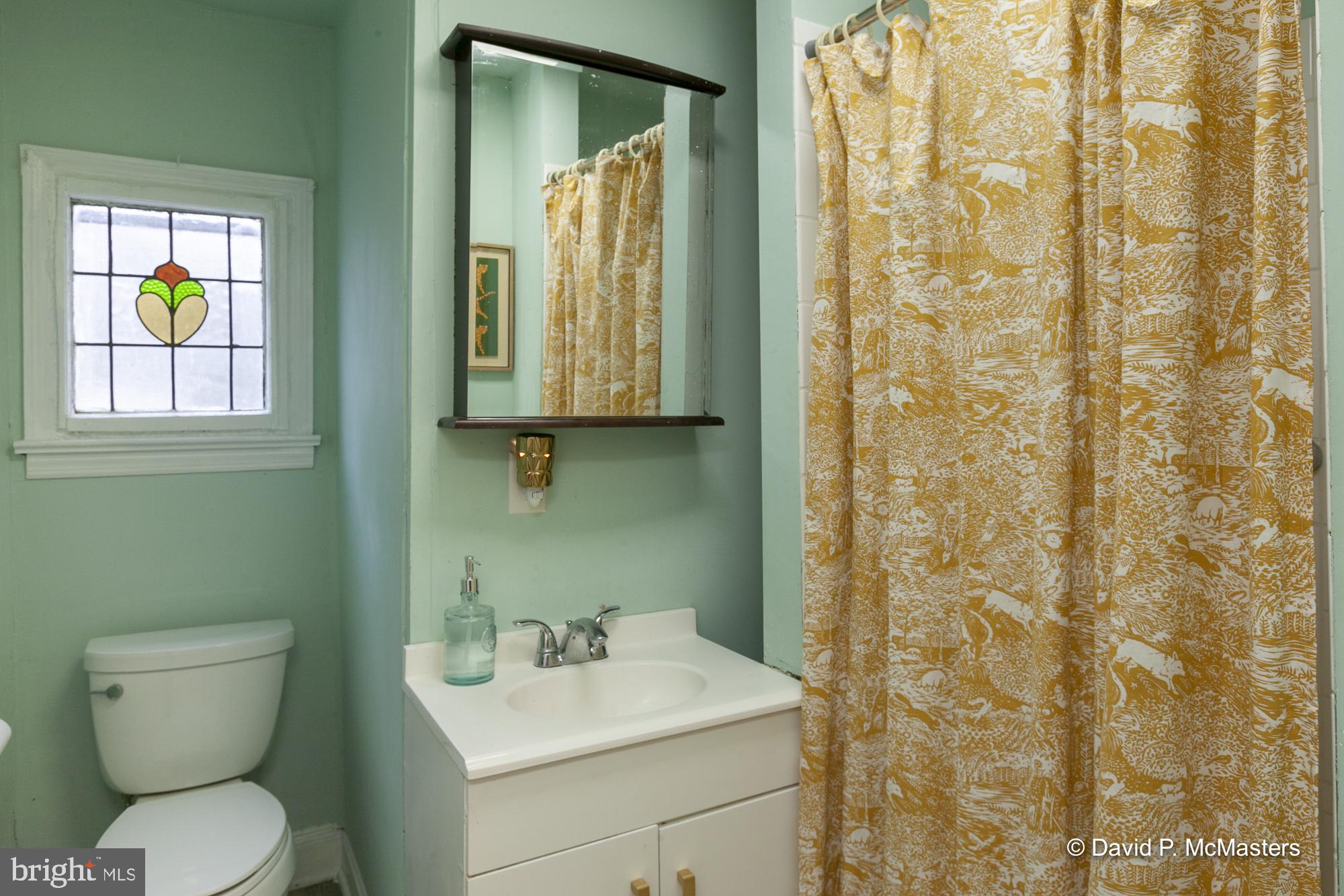 CHARLES TOWN - Residential