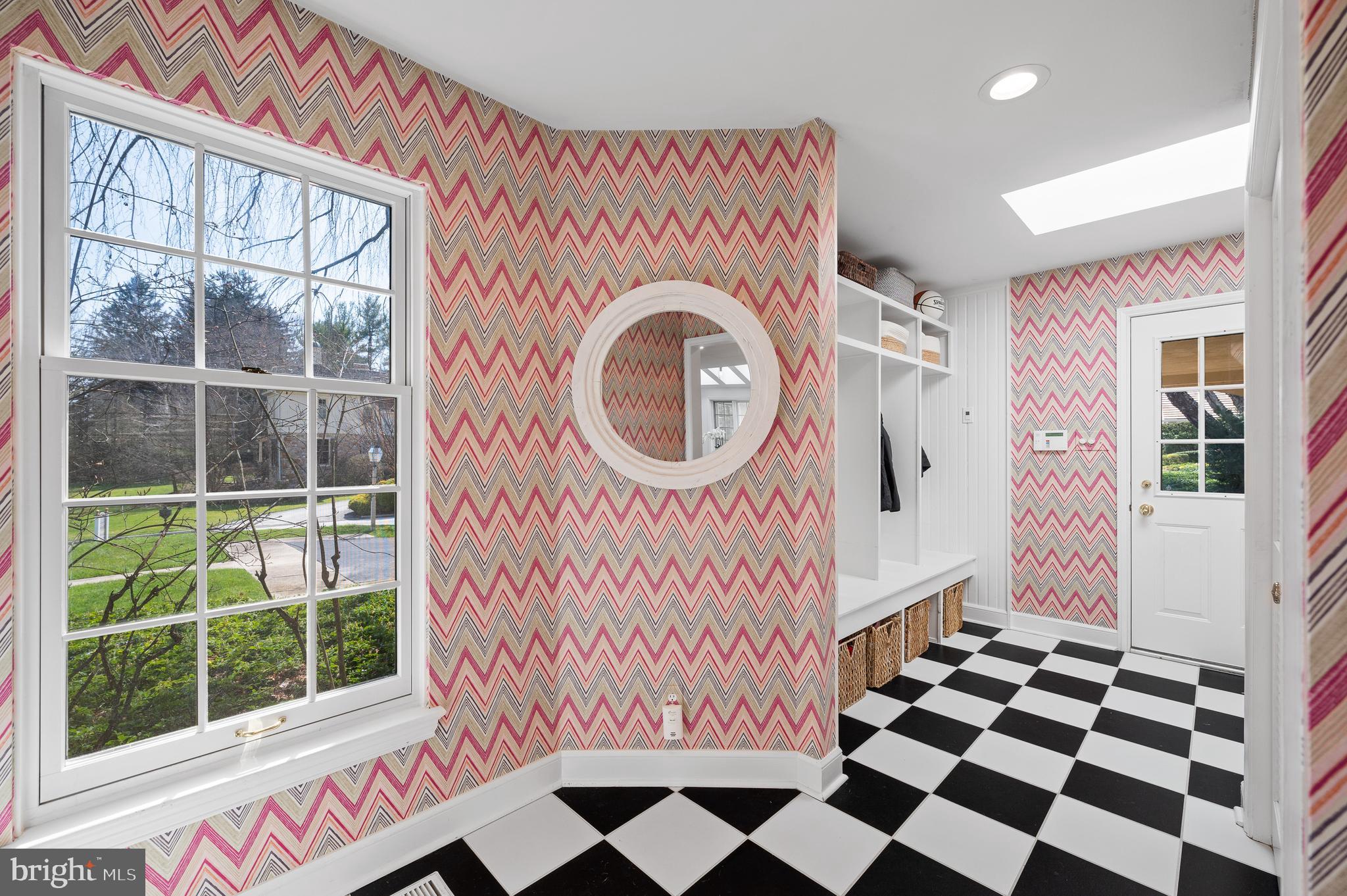 RAVENSCLIFF - Residential