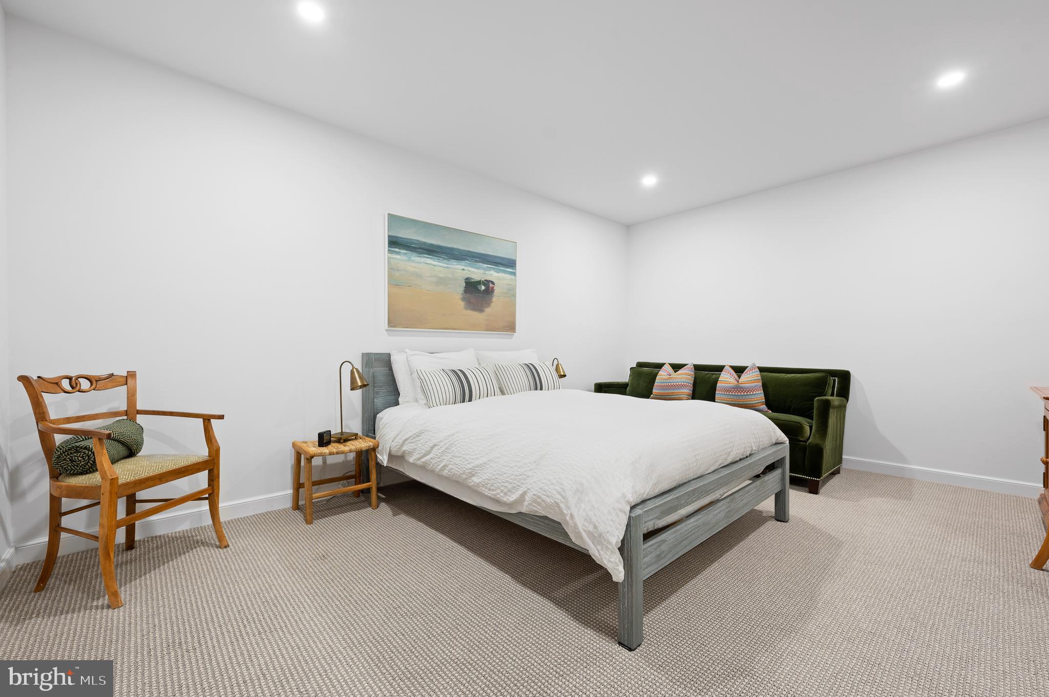 RAVENSCLIFF - Residential