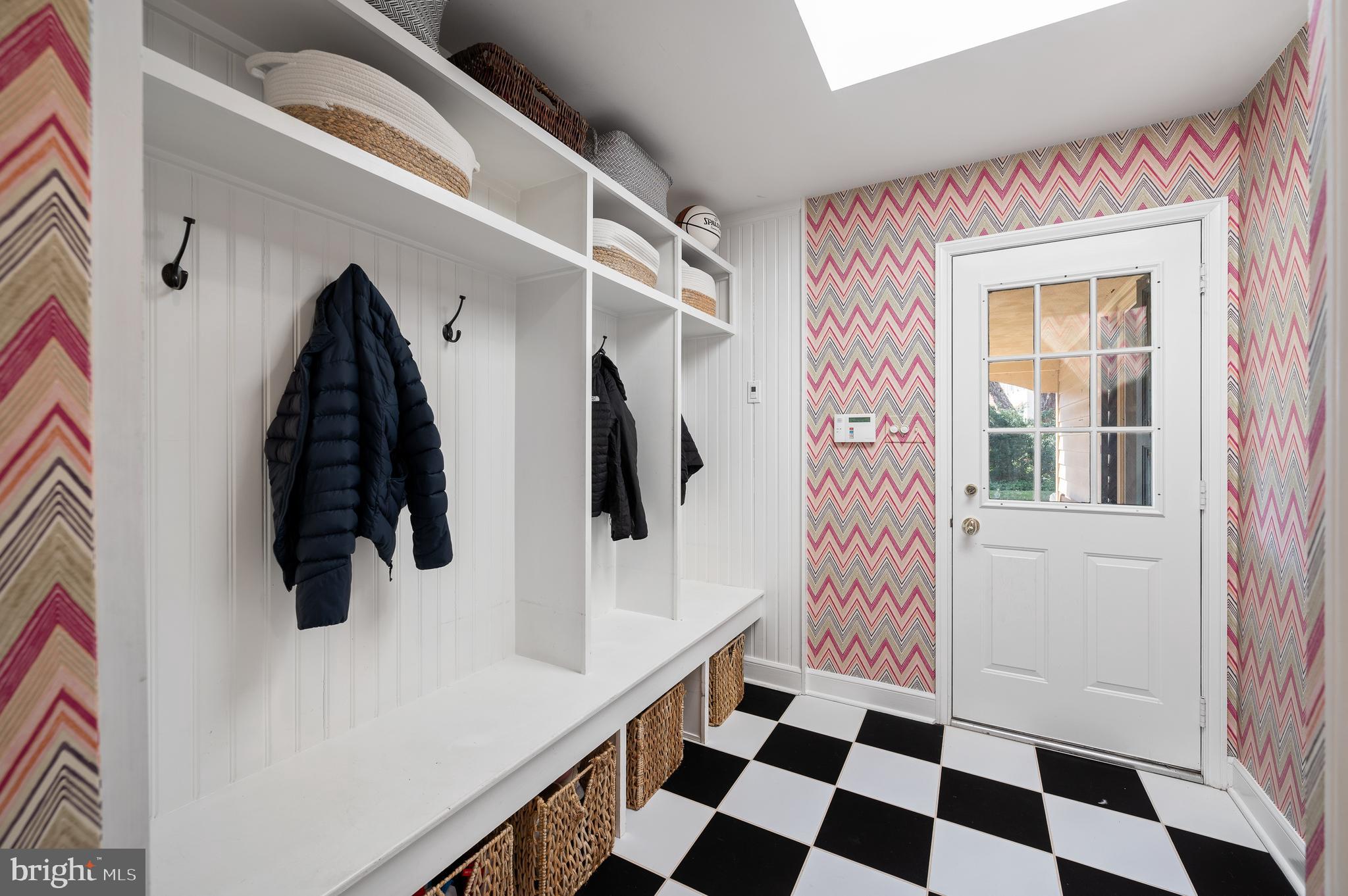 RAVENSCLIFF - Residential