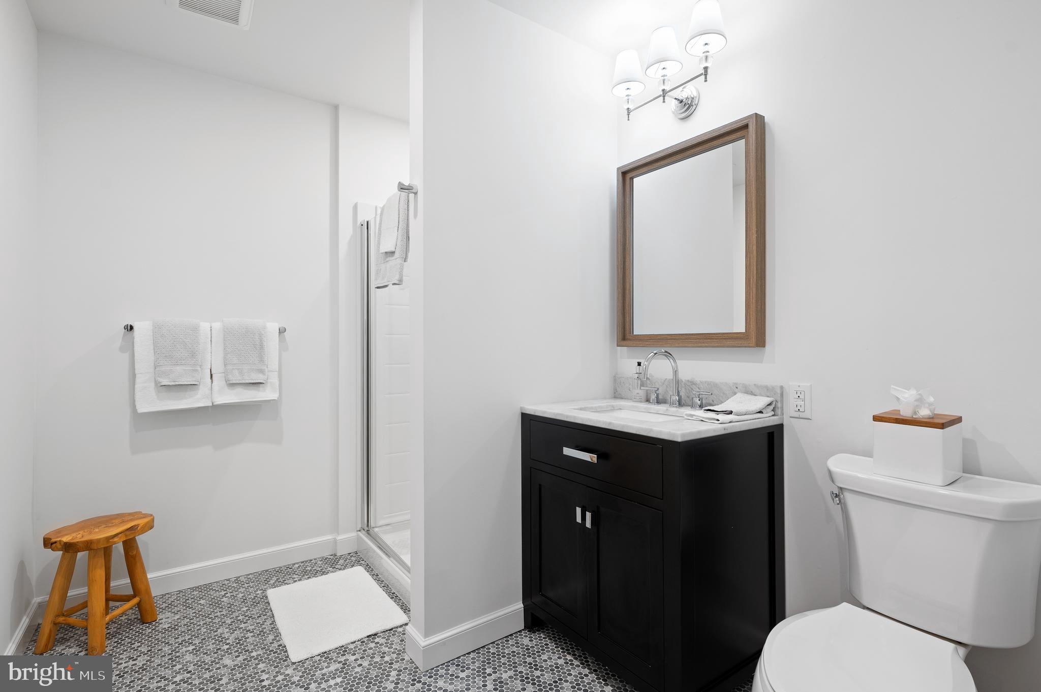 RAVENSCLIFF - Residential