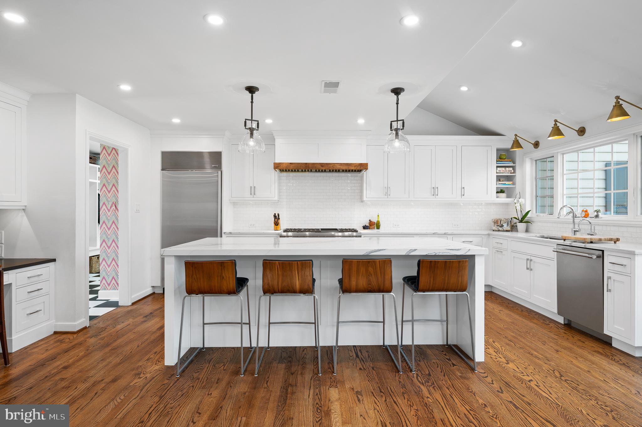 RAVENSCLIFF - Residential