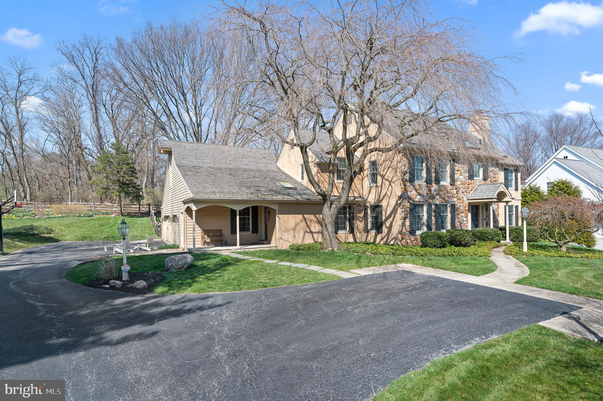 RAVENSCLIFF - Residential