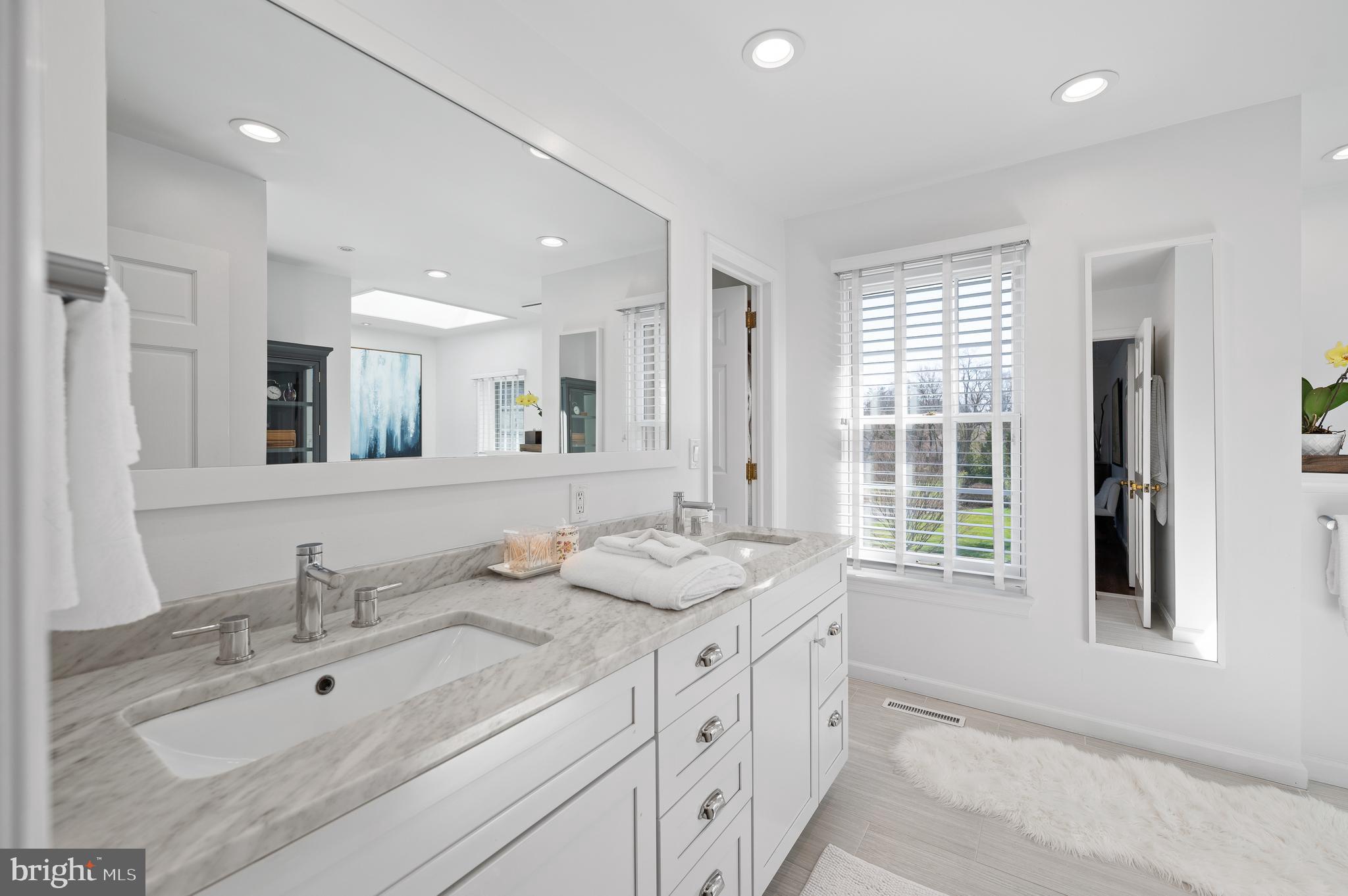 RAVENSCLIFF - Residential