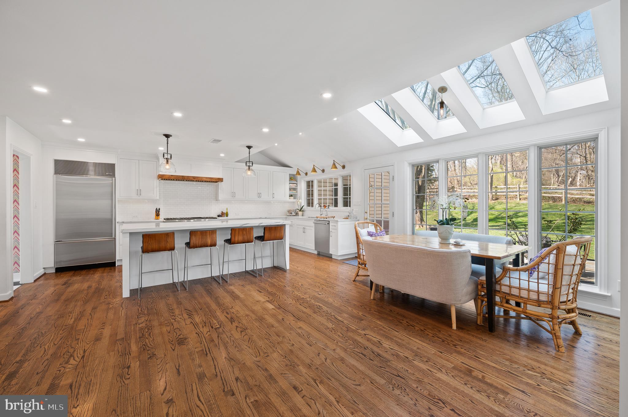 RAVENSCLIFF - Residential