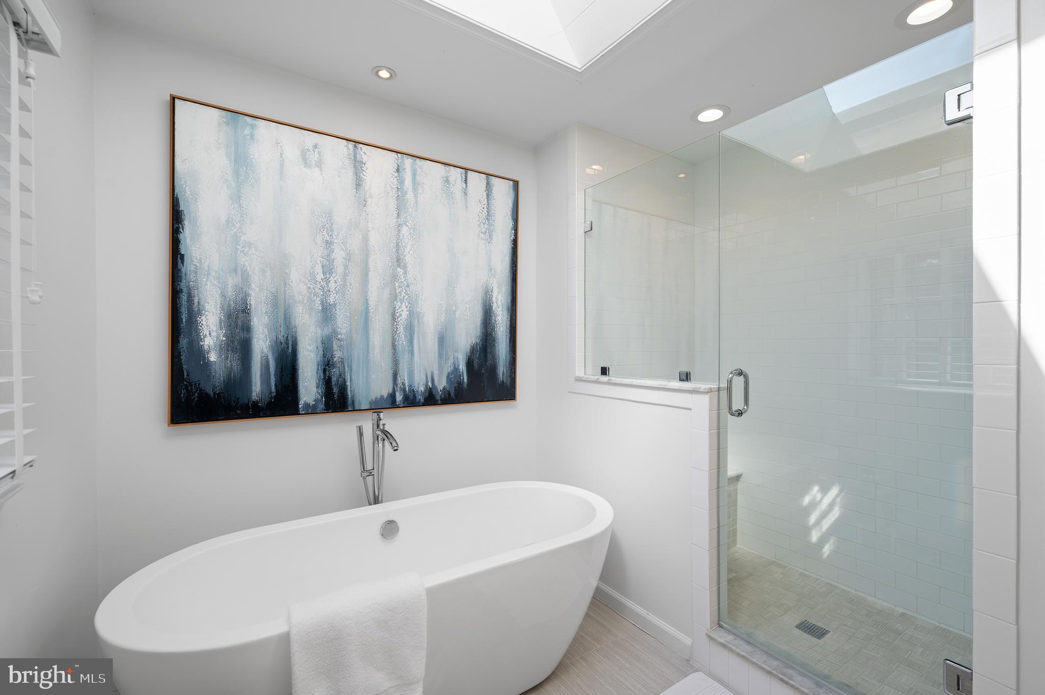 RAVENSCLIFF - Residential