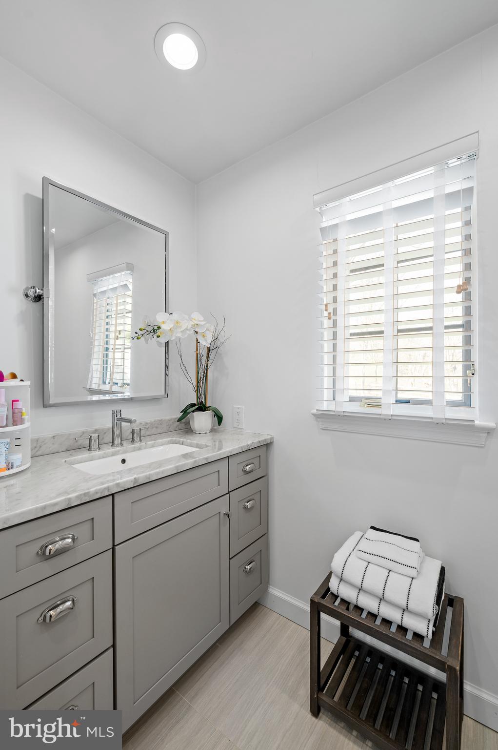 RAVENSCLIFF - Residential