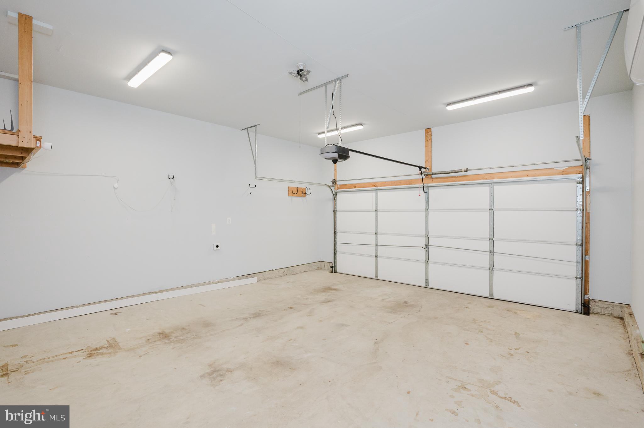 COOL SPRINGS AT CHARLESTOWN - Residential