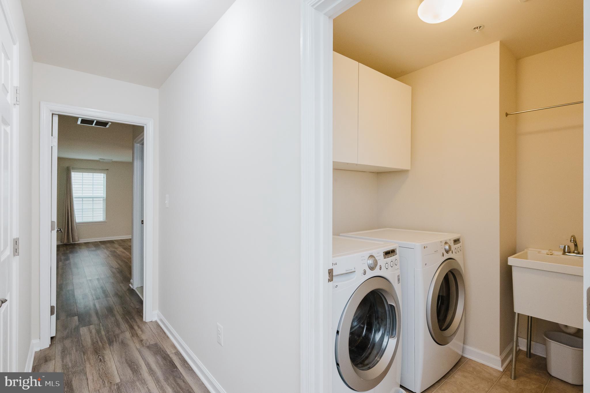 COOL SPRINGS AT CHARLESTOWN - Residential