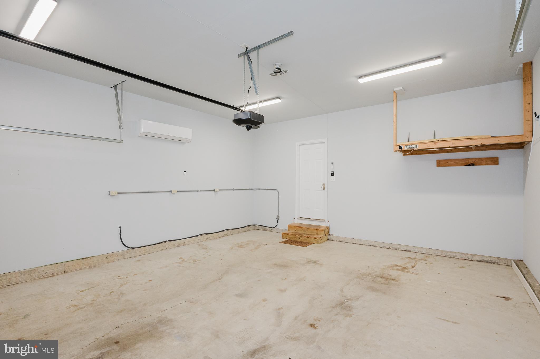 COOL SPRINGS AT CHARLESTOWN - Residential