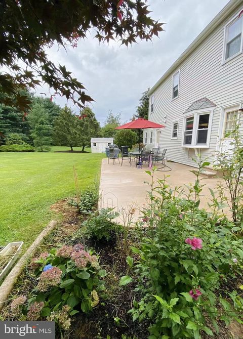 Tiny photo for 43 Saratoga Drive, WEST WINDSOR, NJ 08550 (MLS # NJME2073376)