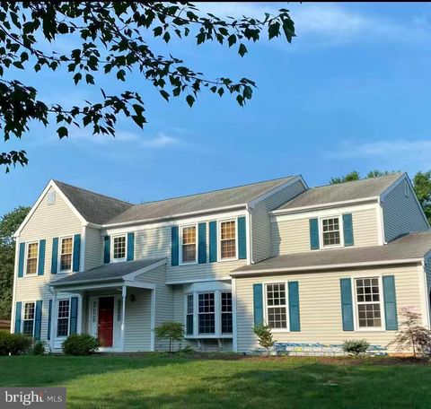 Tiny photo for 43 Saratoga Drive, WEST WINDSOR, NJ 08550 (MLS # NJME2073376)