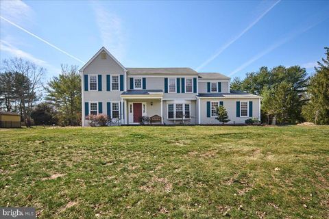 Tiny photo for 43 Saratoga Drive, WEST WINDSOR, NJ 08550 (MLS # NJME2073376)