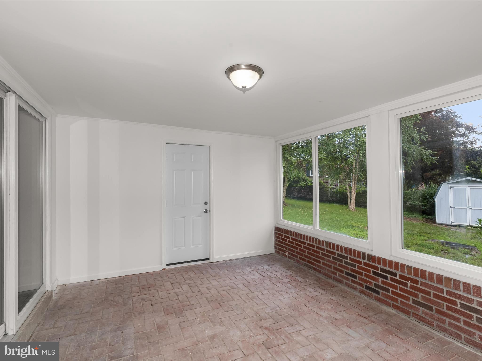 SPRINGLAKE - Residential