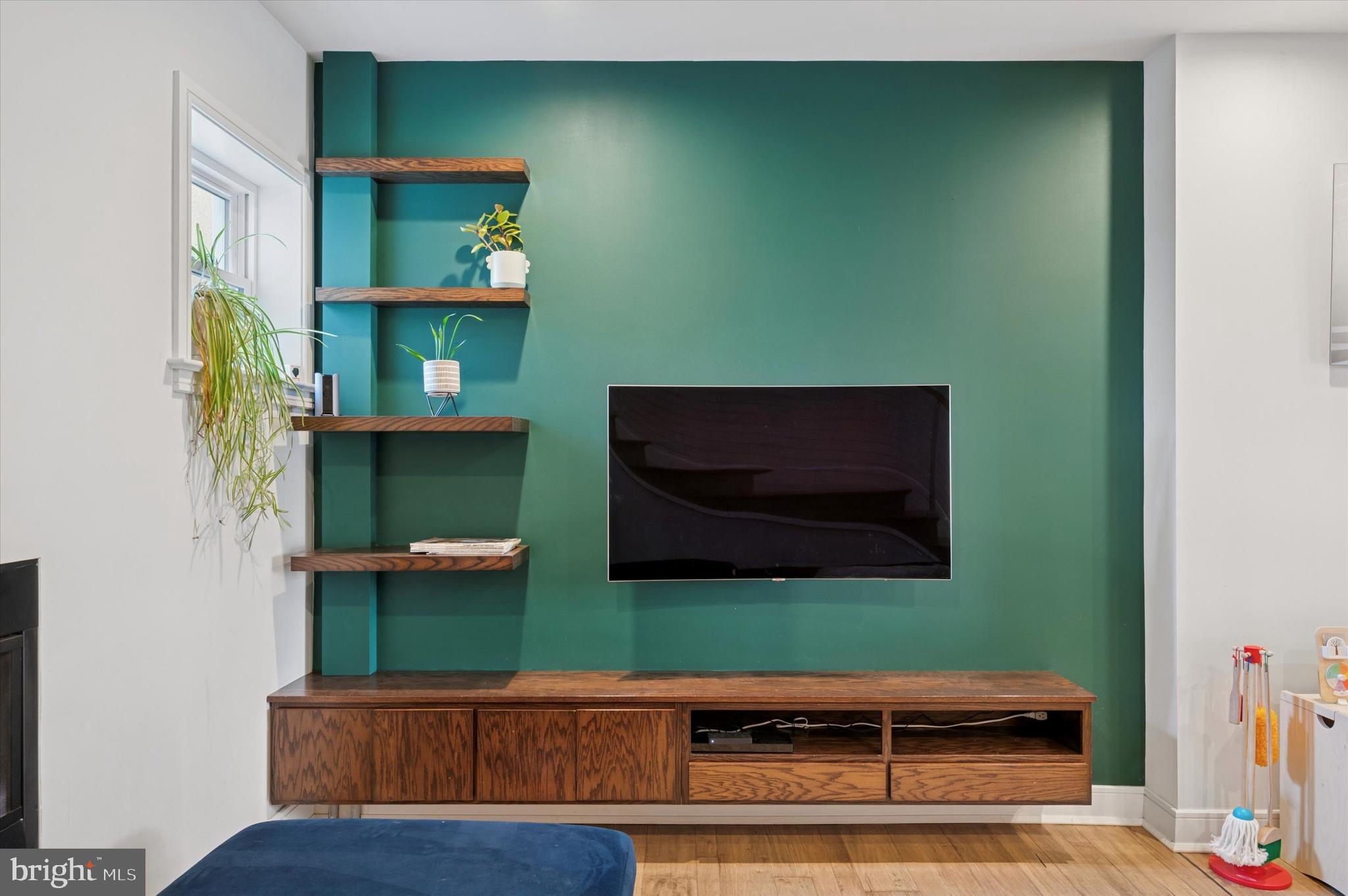 PHILADELPHIA (SOUTH) - Residential