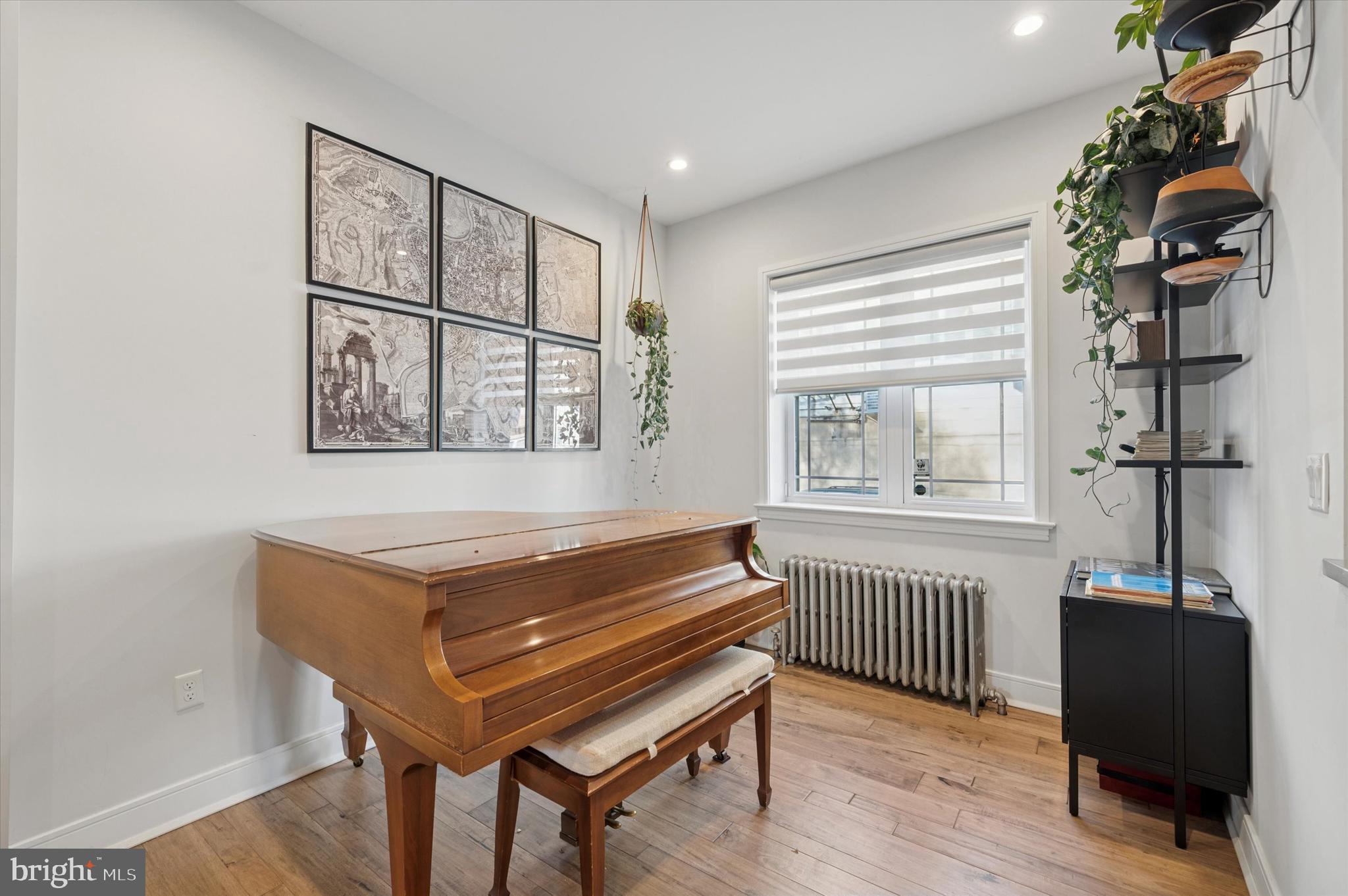 PHILADELPHIA (SOUTH) - Residential