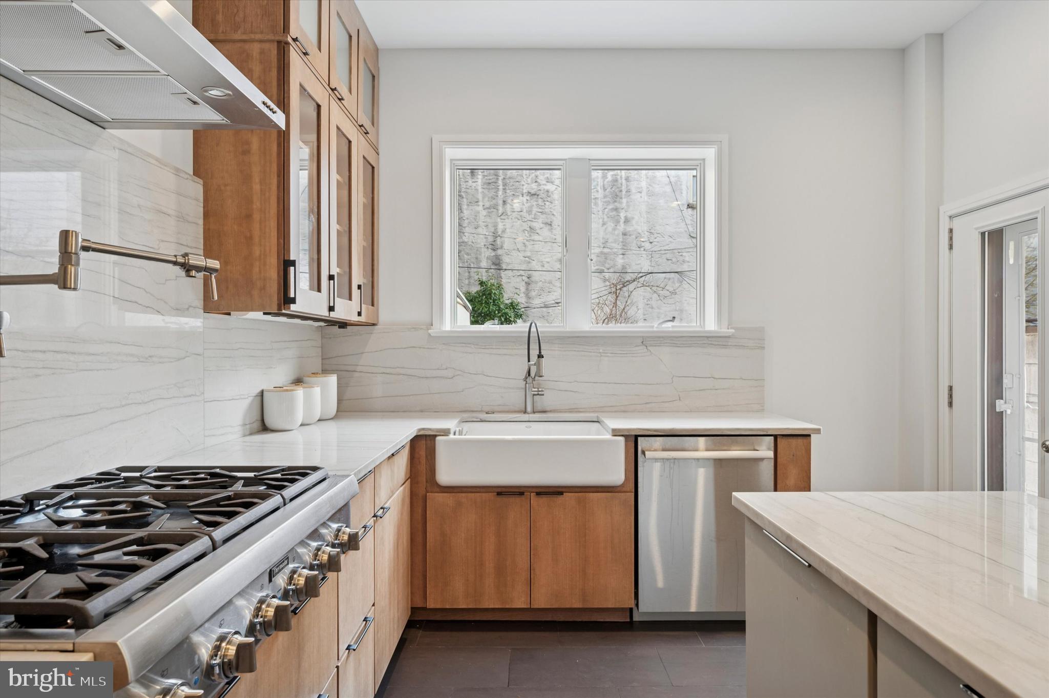 PHILADELPHIA (SOUTH) - Residential