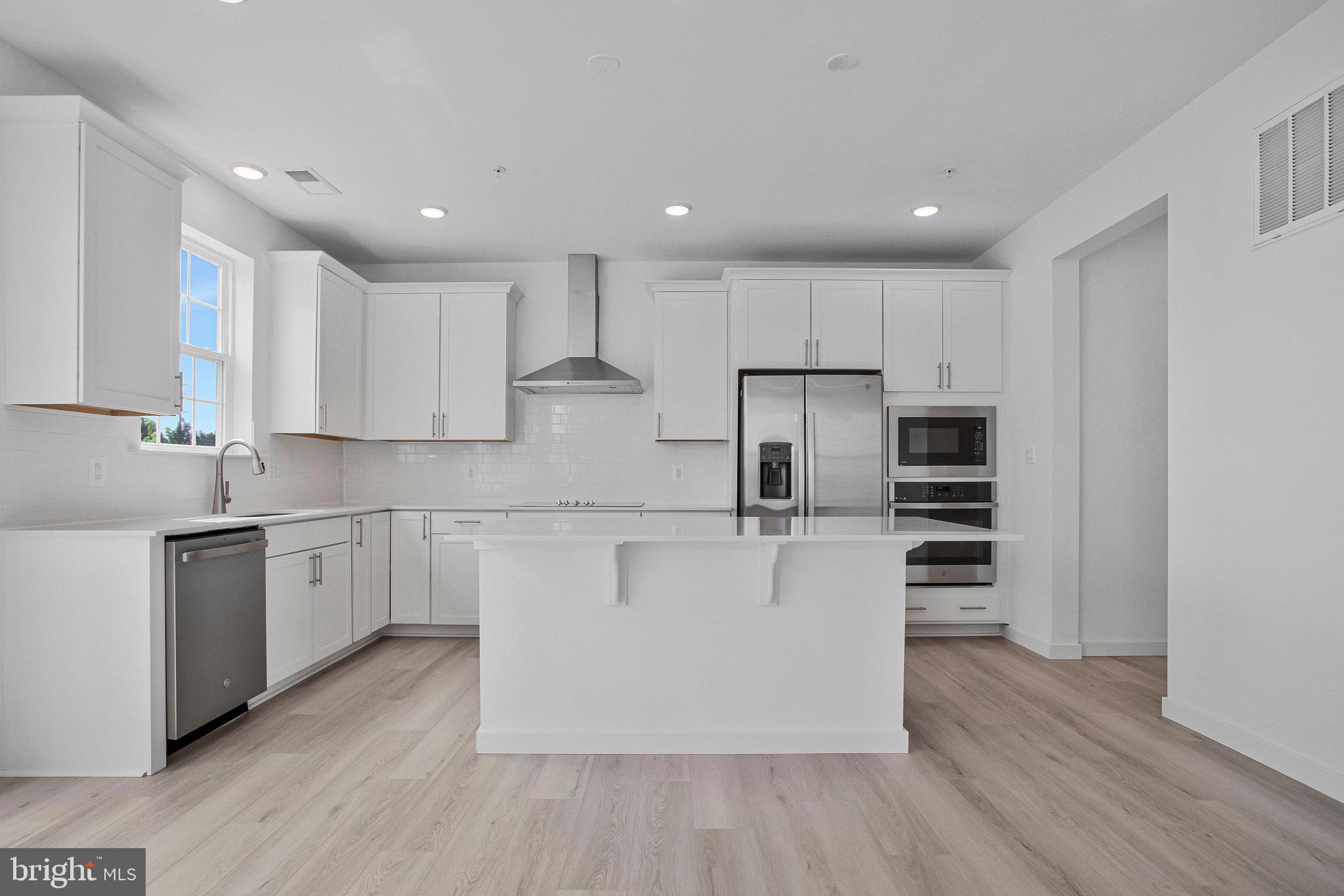 ENCLAVE AT ARUNDEL HILLS - Residential